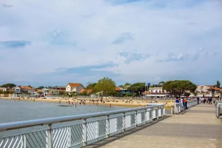 Studio A 2 Pas De La Plage Et Du Centre Apartment *